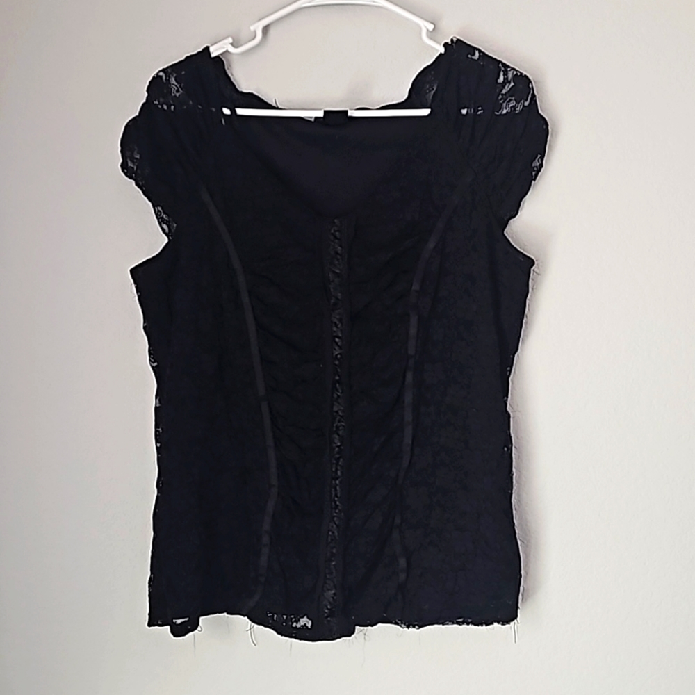 Lane bryant size 14/16 lace faux corset style top